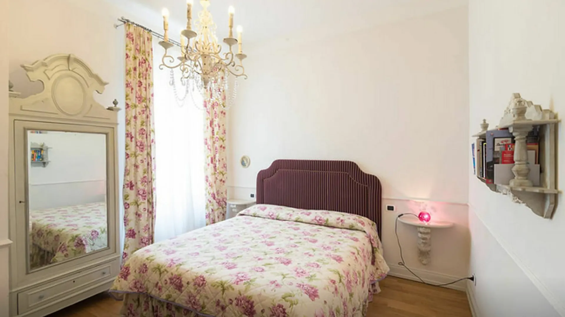 Apartments In Pistoia
