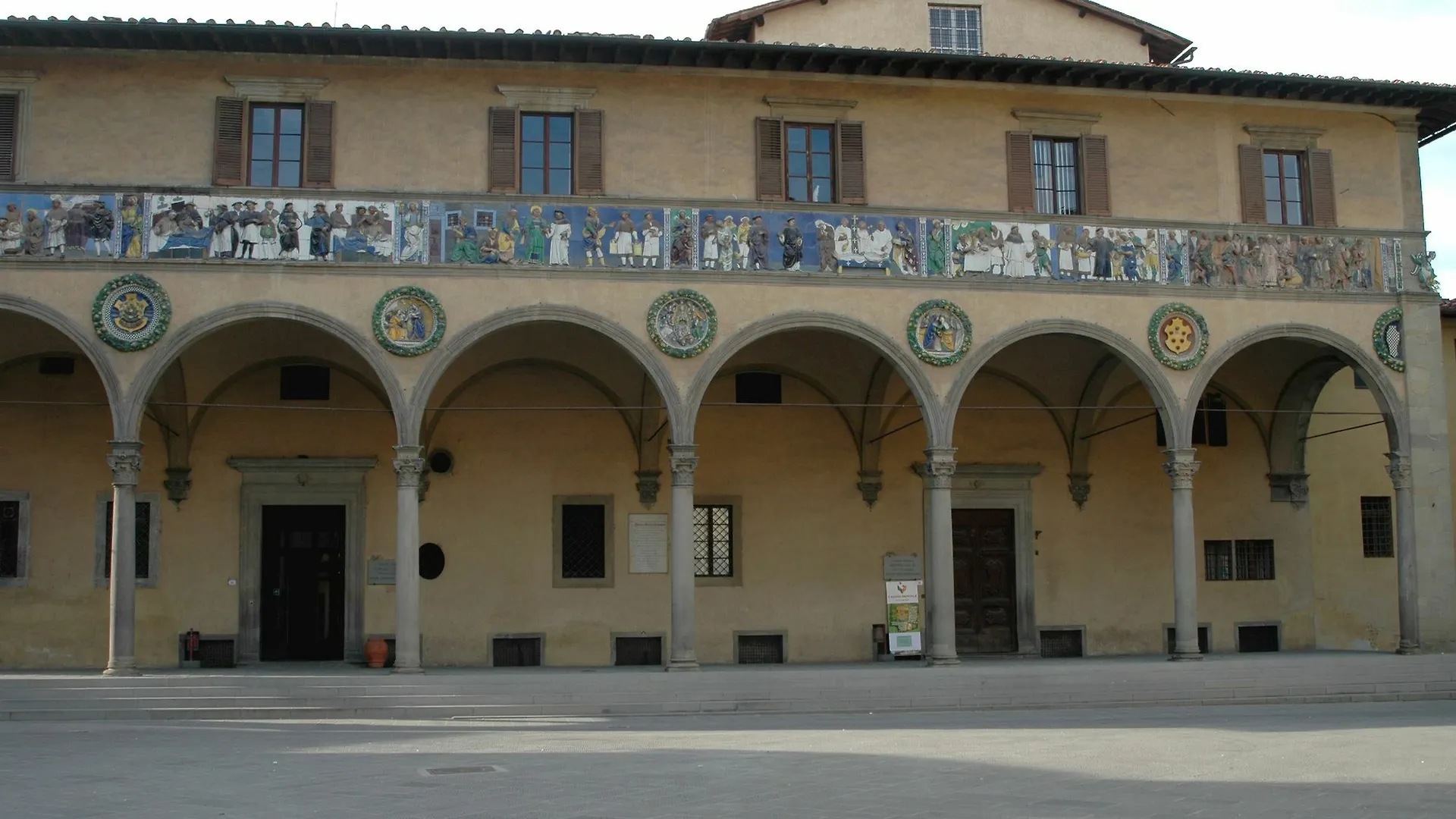 Apartments In Pistoia