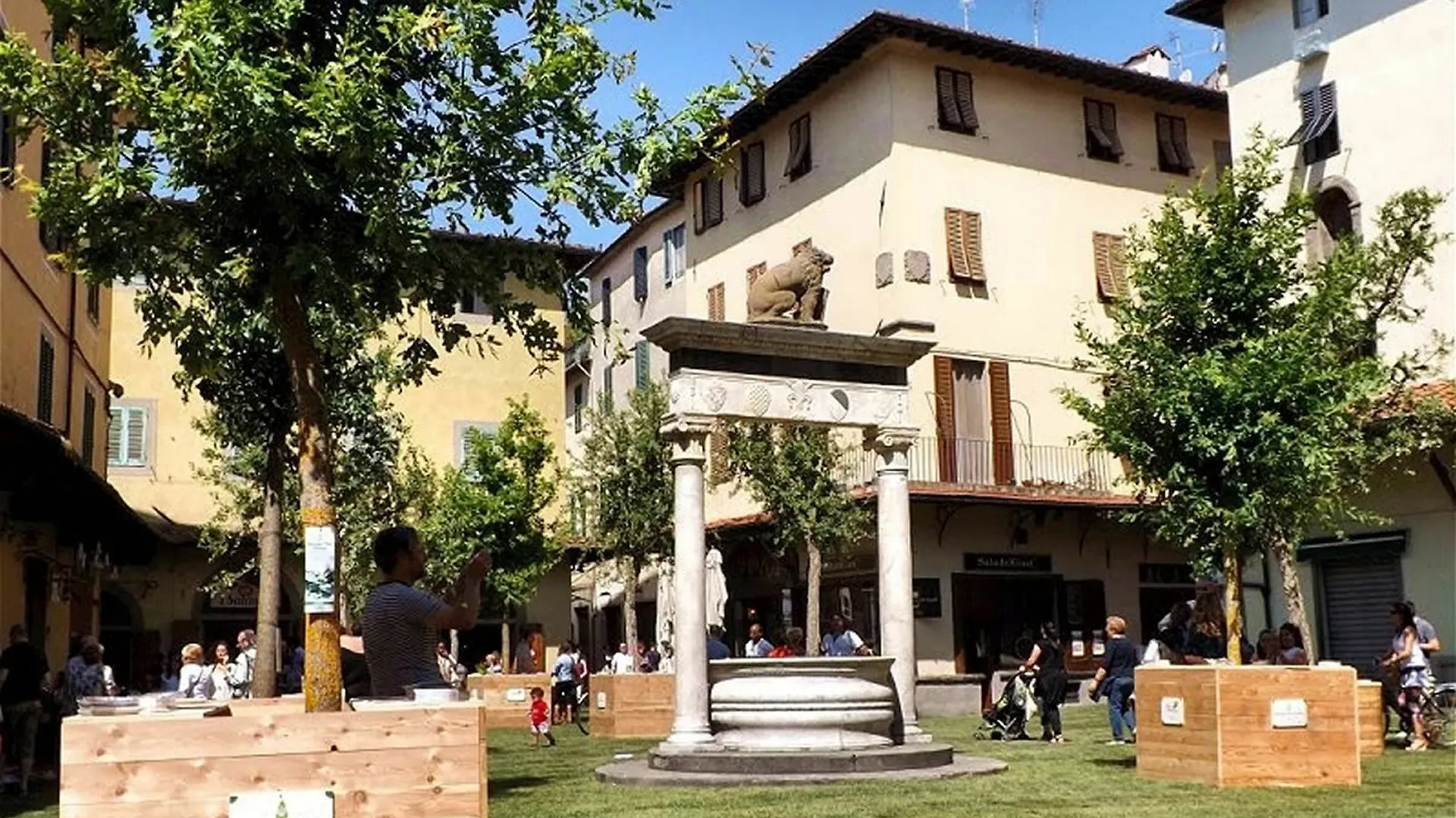 Apartments In Pistoia